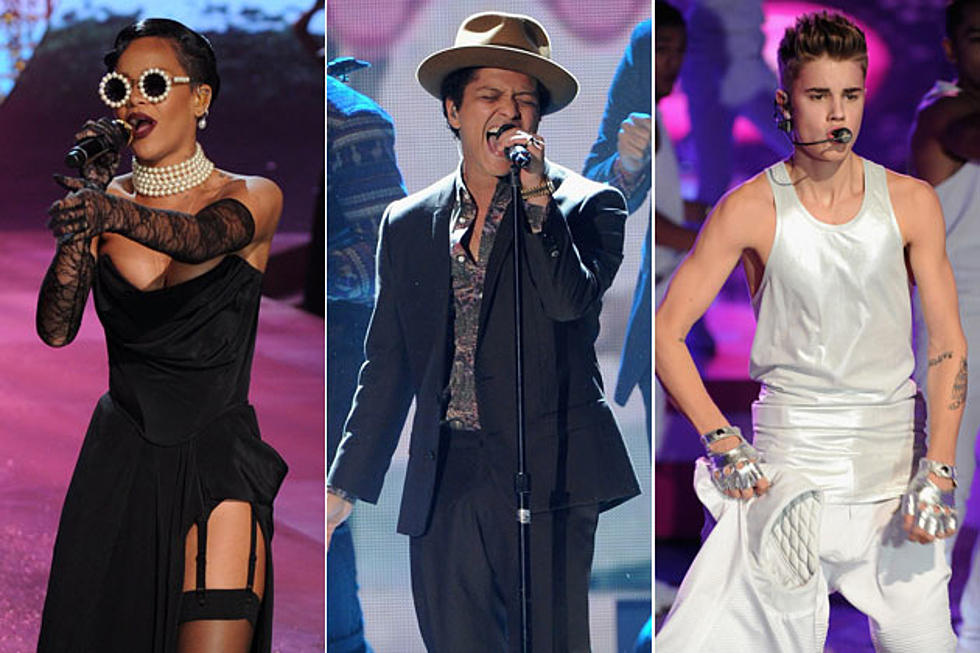Victoria’s Secret Fashion Show: Watch Rihanna, Bruno Mars + Justin Bieber Perform