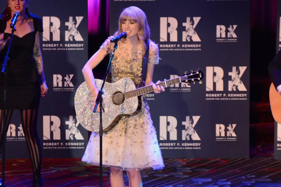 Taylor Swift Reveals the Best Christmas Gift She’s Ever Received