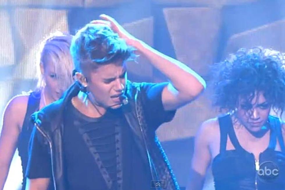 Watch Justin Bieber Ring in 2013 With ‘New Year’s Rockin’ Eve’ Performance