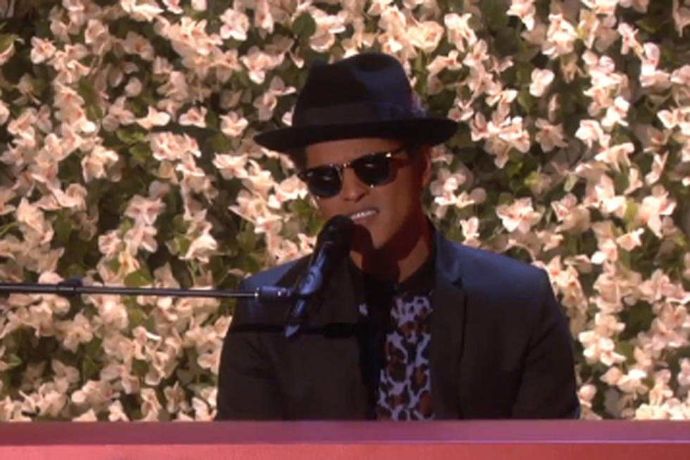 Bruno Mars Performs ‘When I Was Your Man’ on ‘Ellen’ [VIDEO]