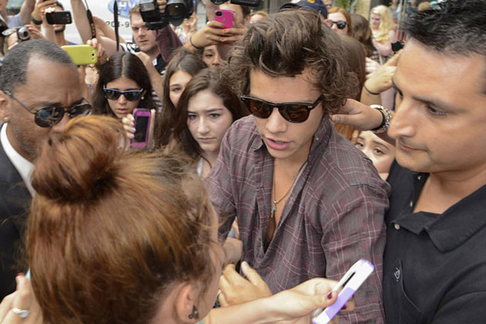 Harry Styles Terrified After Being Attacked by Mob of New York Fans