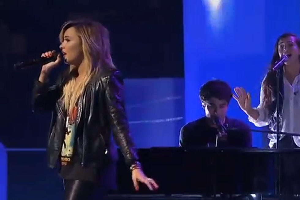 Demi Lovato + Darren Criss Perform 'Skyscraper' at We Day 2013 [VIDEO]