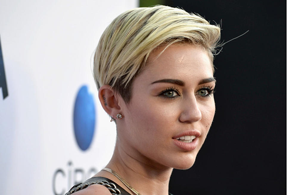 Miley Cyrus + Her Father Weigh In on ‘Wrecking Ball’ Video