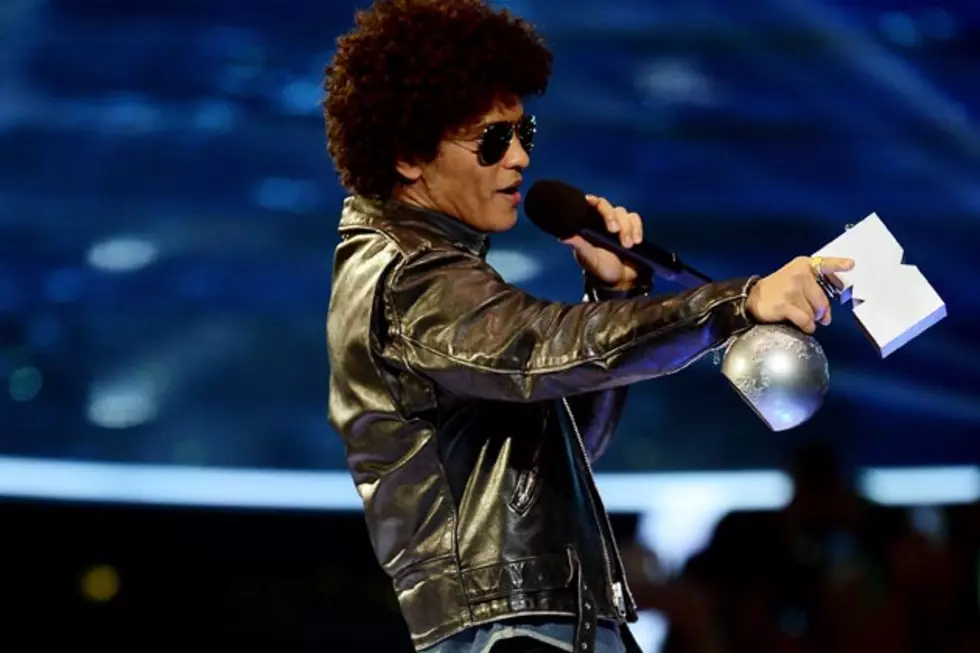 Bruno Mars Named Top Pop Radio Artist of 2013