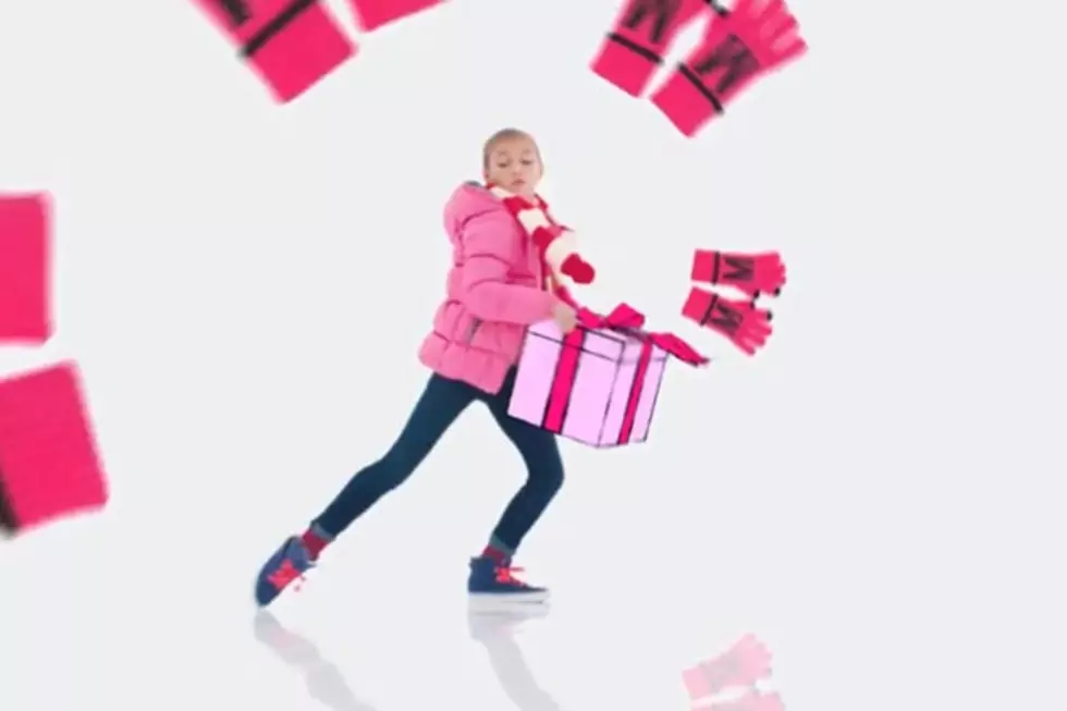 Old Navy ‘Gift Sale’ 2013 Commercial – What’s the Song?