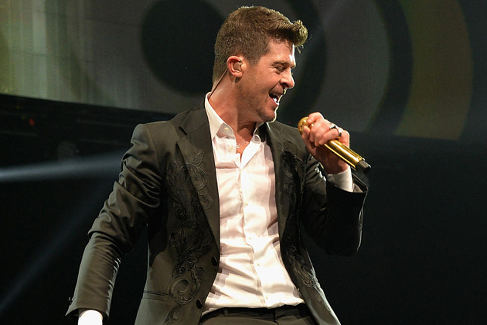 Robin Thicke + T.I ‘Blur Lines’ With Earth, Wind + Fire at 2014 Grammy Nominations Concert