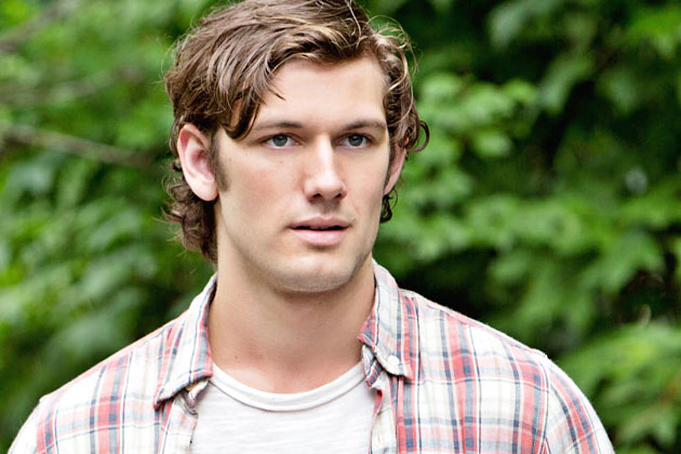 Alex Pettyfer Talks Making &#8216;Endless Love,&#8217; Relationships + More [EXCLUSIVE INTERVIEW]