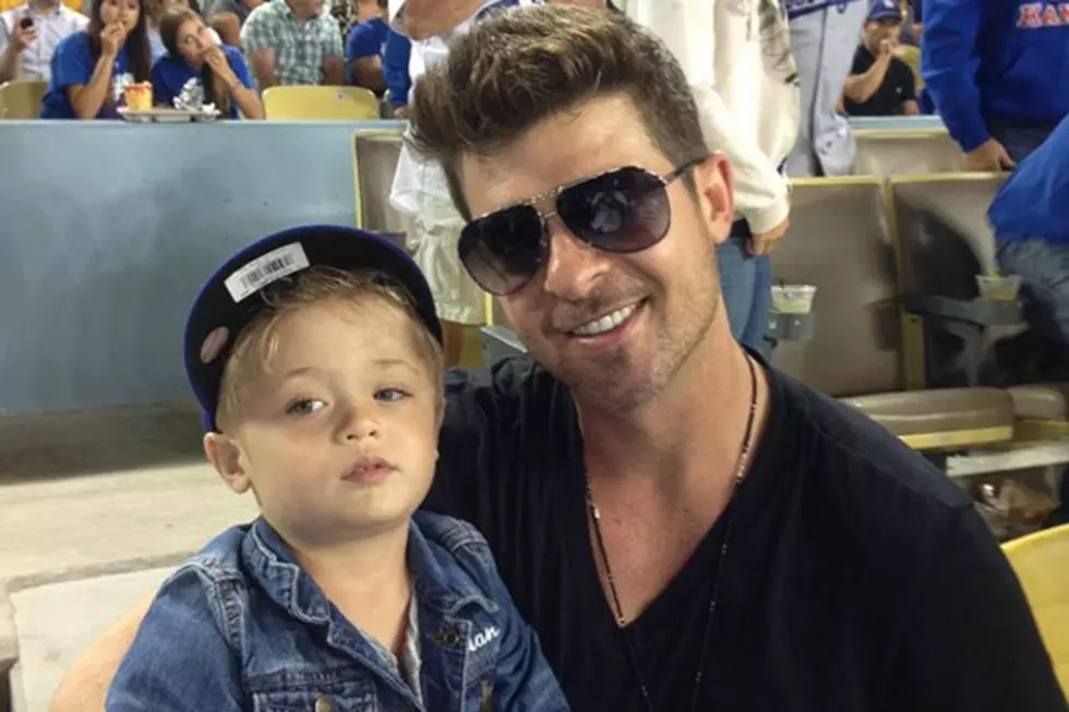 Robin Thicke’s Son Involved in Minor Car Accident, Singer Dedicates Song to Wife While on Tour