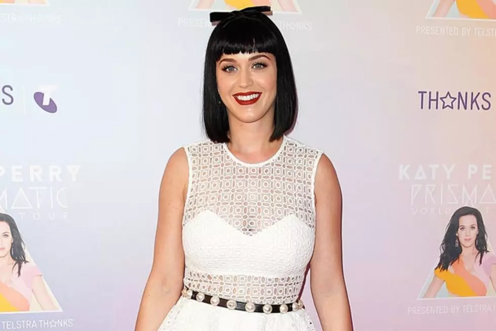 Katy Perry Predicts the Weather for Hogwarts!