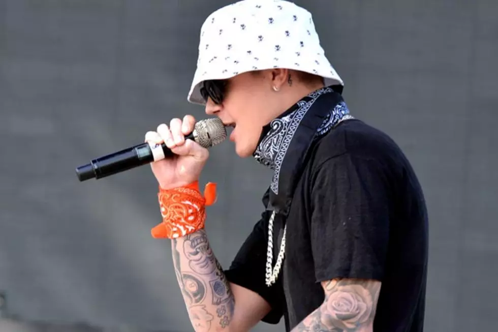 Justin Bieber Visits Japanese Orphanage, Miami Trial Delayed [VIDEO]