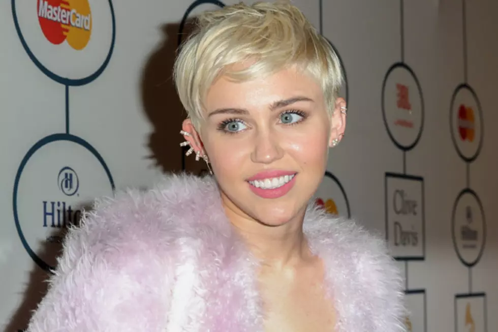 Miley Cyrus Gets New Dog Moonie After Floyd's Death
