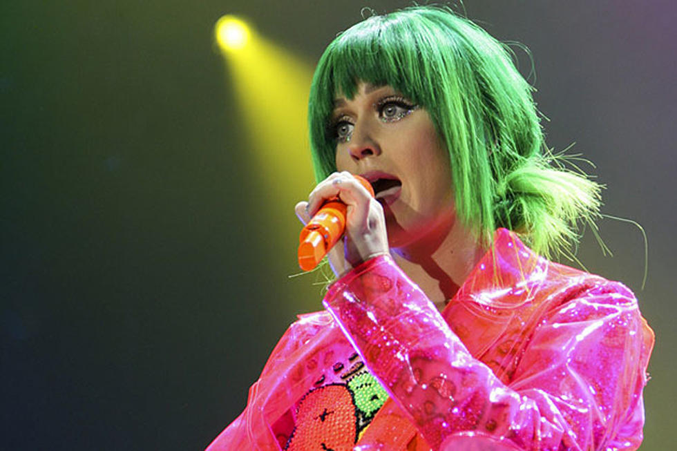 Katy Perry Gives Neon-Packed Performance of ‘Birthday’ at 2014 Billboard Music Awards [VIDEO]