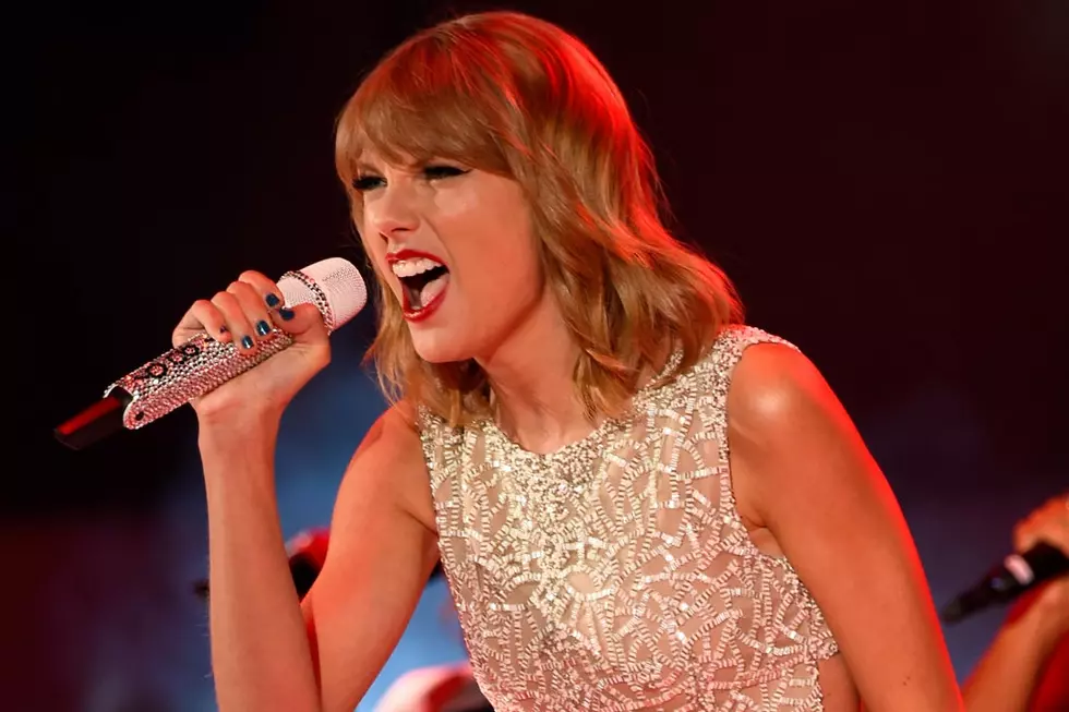 Taylor Swift Announces NYC New Year&#8217;s Eve Performance + More on &#8216;GMA&#8217; [VIDEO]