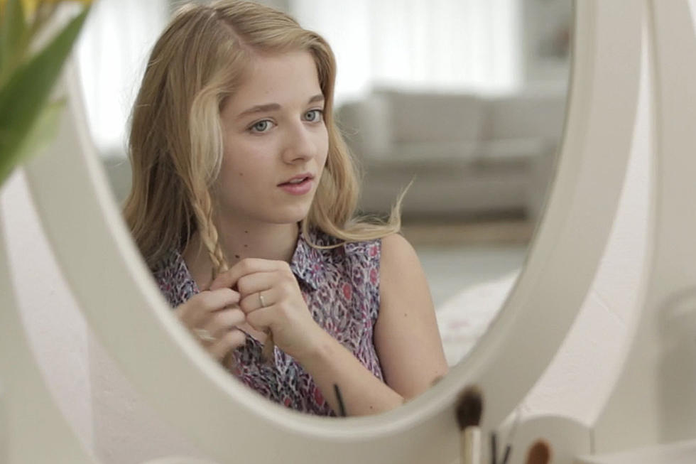 Jackie Evancho Dishes on Hair and Makeup [EXCLUSIVE VIDEO]