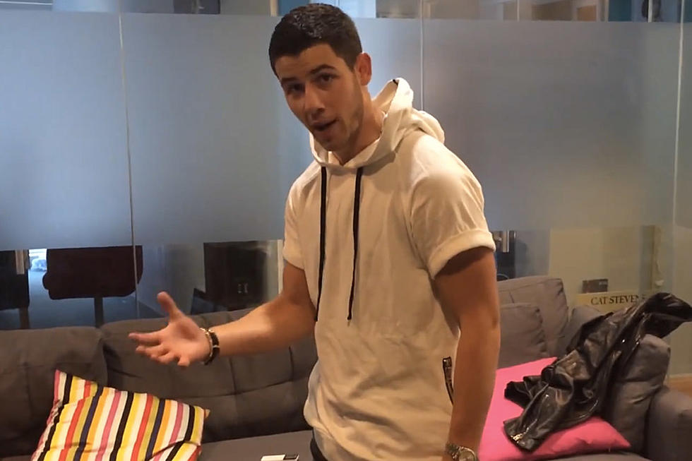 Nick Jonas Gives the World a Crotch-Grabbing Tutorial [VIDEO]
