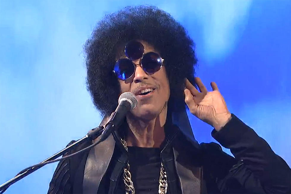 Prince Performs Eight-Minute Medley on ‘SNL’ [VIDEO]