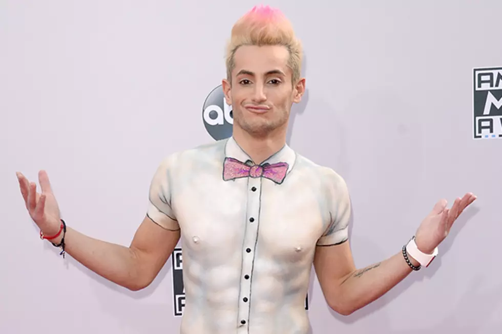 Frankie Grande Rocks Body-Painted Shirt (and Tie) at the 2014 American Music Awards [PHOTOS]