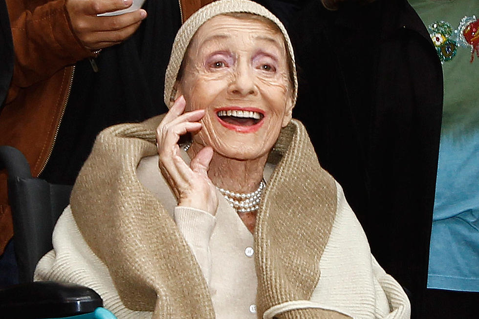 First Back-to-Back Oscar Winner Luise Rainer Dead At Age 104