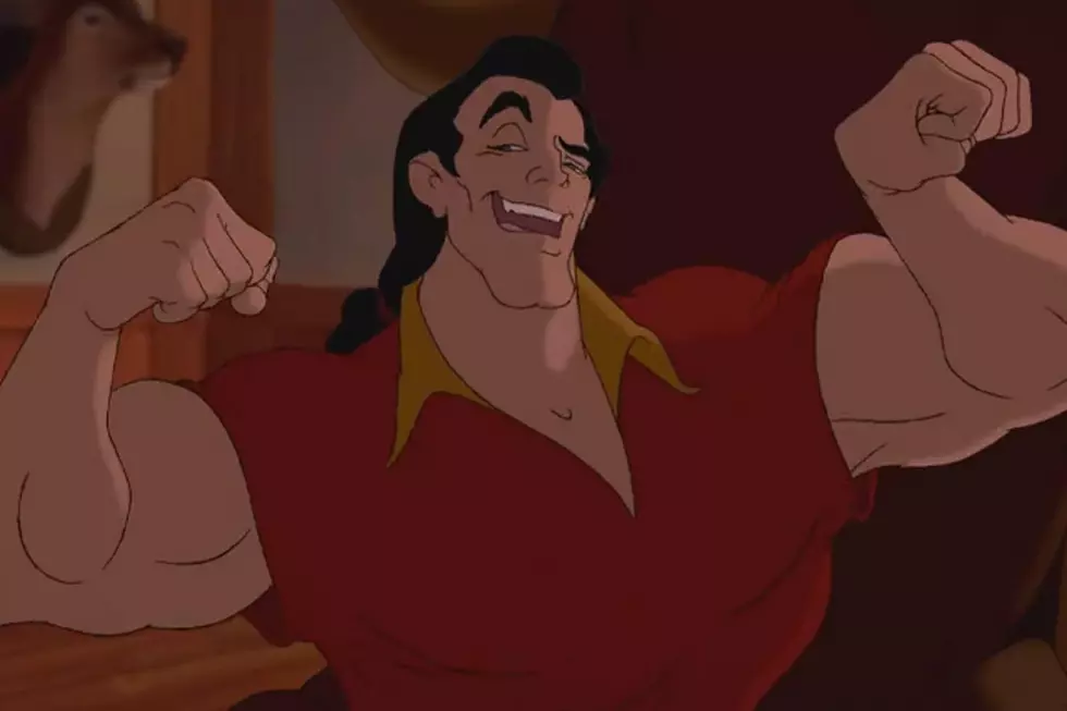 Man Challenges Disney World’s Gaston Actor to Push-Up Contest [VIDEO]
