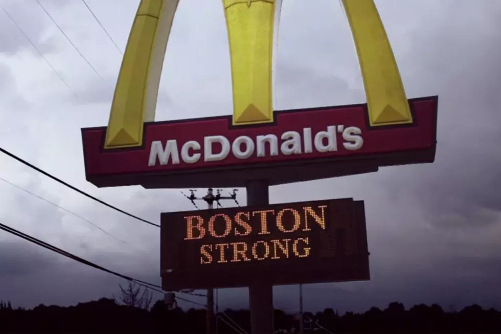 2015 McDonald&#8217;s &#8216;Signs&#8217; Commercial &#8211; What&#8217;s the Song?