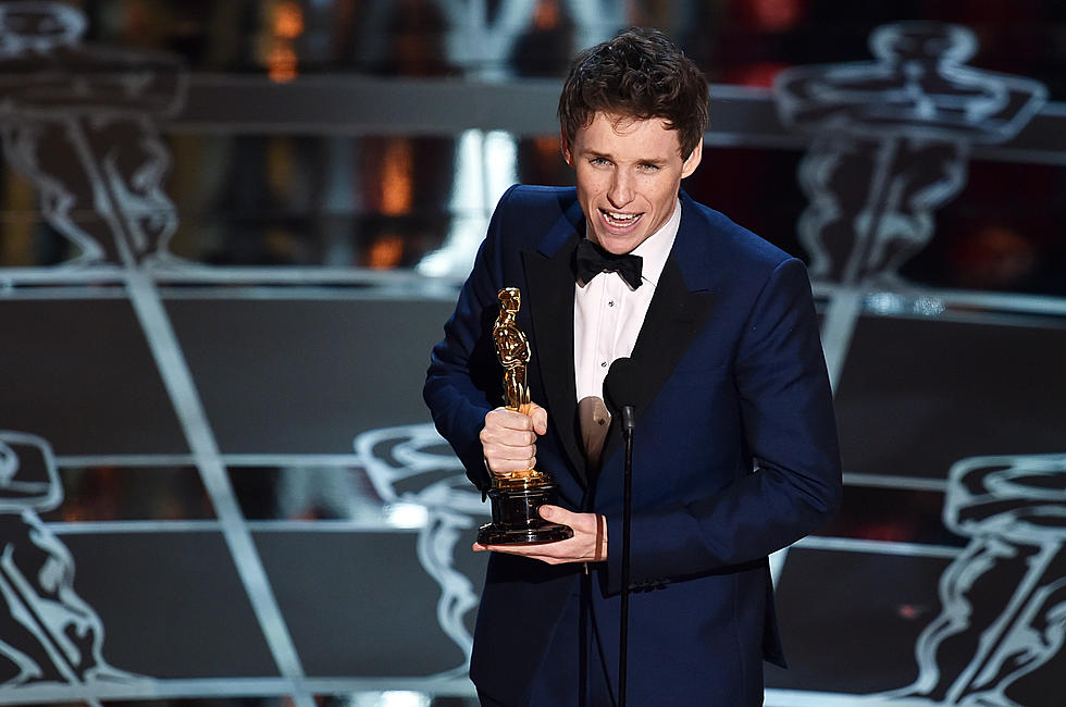 Eddie Redmayne Wins Best Actor at the 2015 Oscars [VIDEO]