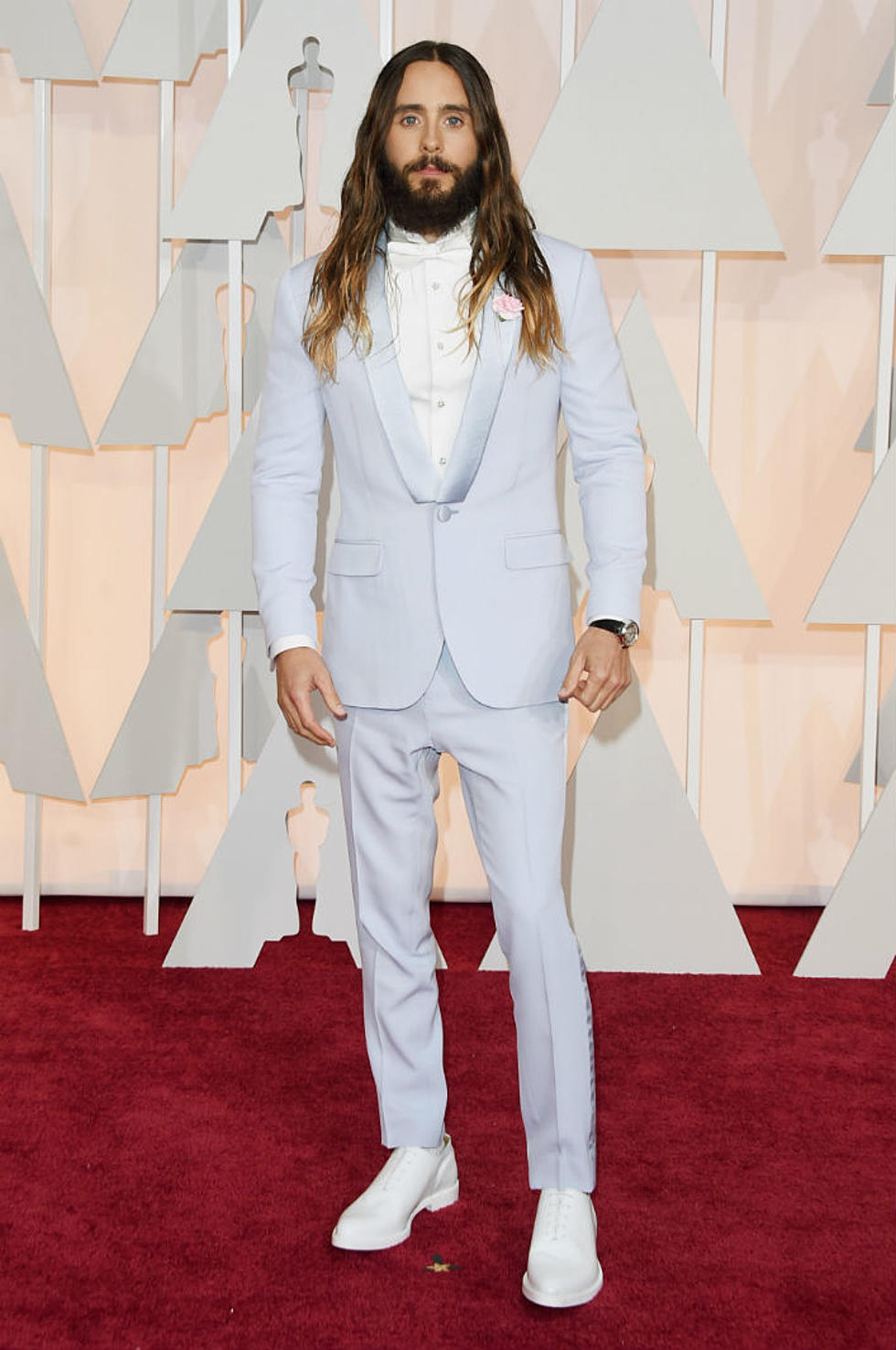 See Actors Who Rocked Nontraditional Tuxes at the 2015 Oscars [PHOTOS]