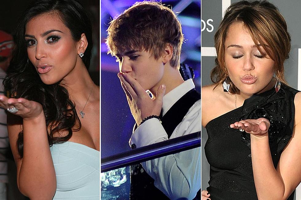 So Sweet! See 10 Pairs of Celebs Kissing [PHOTOS]