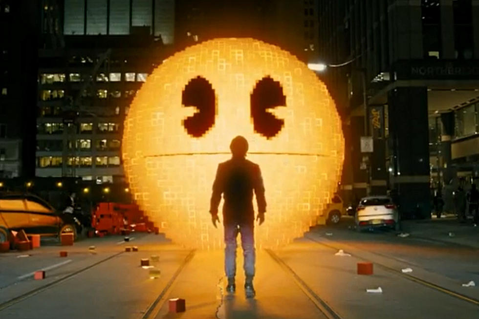 Pixels Trailer: Pac-Man and Donkey Kong Try to Destroy Earth
