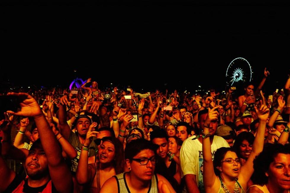Selfie Sticks Banned at Coachella + Lollapalooza