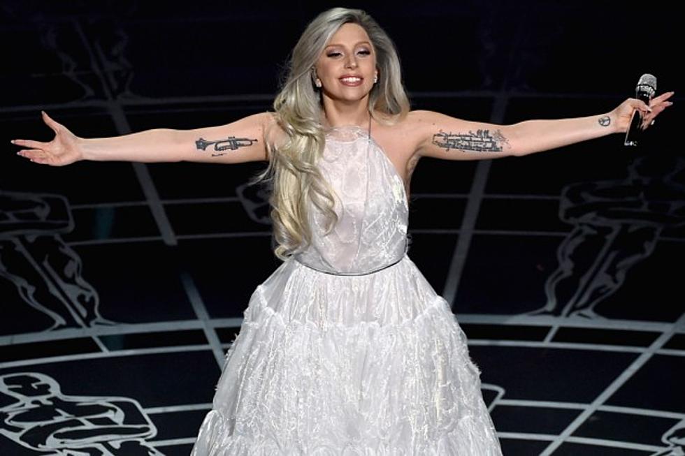 Lady Gaga&#8217;s Little Monsters Win Best Fanbase!