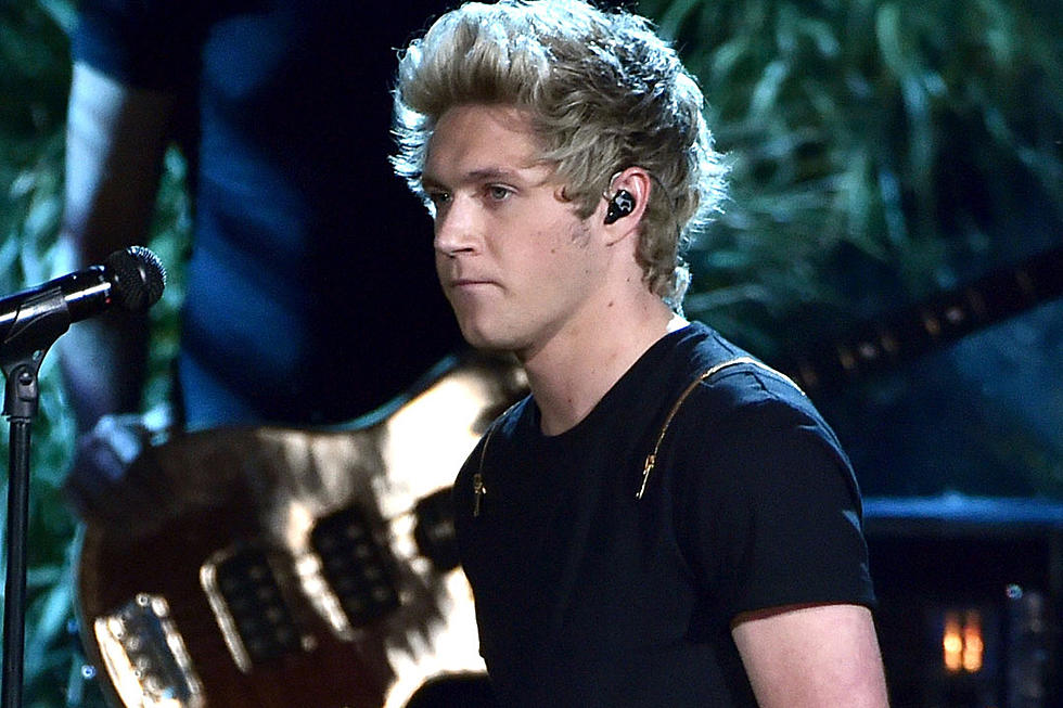 Niall Horan Spotted With Rumored Girlfriend, One Direction Fans Lose It