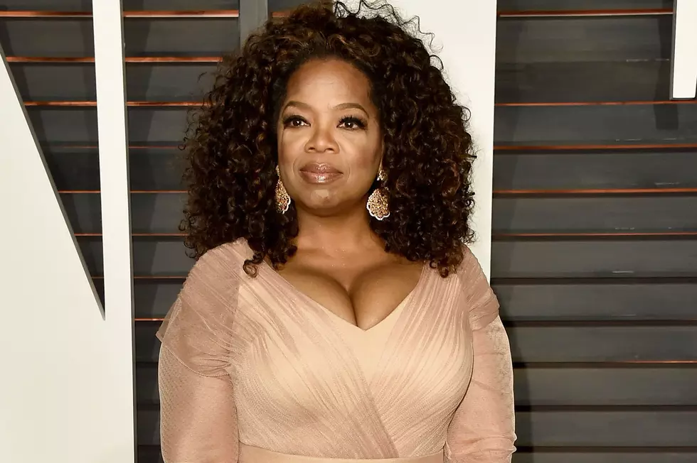 Oprah Takes A Fall While Speaking on Balance
