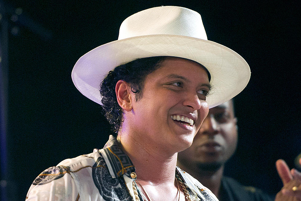 Bruno Mars Jams Out at the White House's 4th of July Party