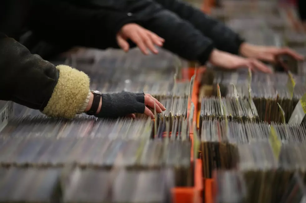 Vinyl Record Sales Increases While CD's On The Decline