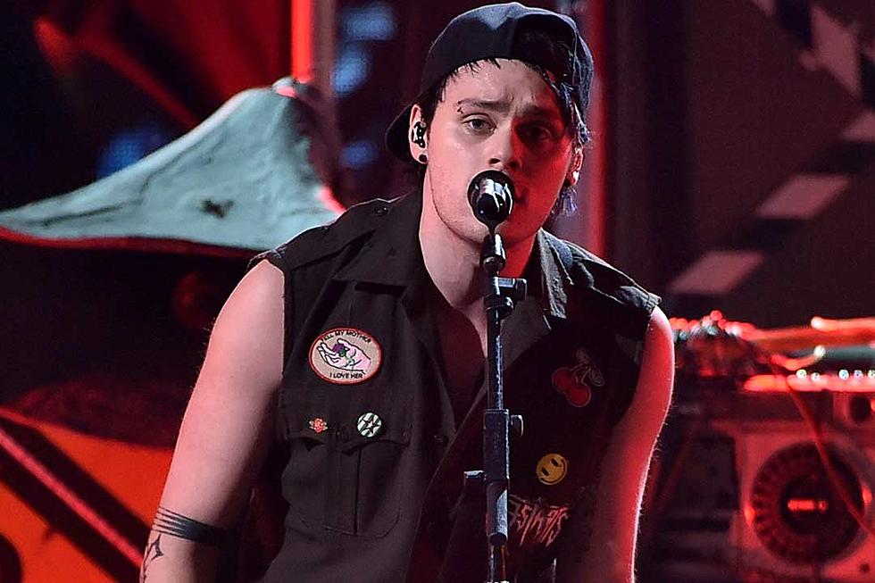 5SOS' Michael Clifford Opens Up About Mental Health Issues