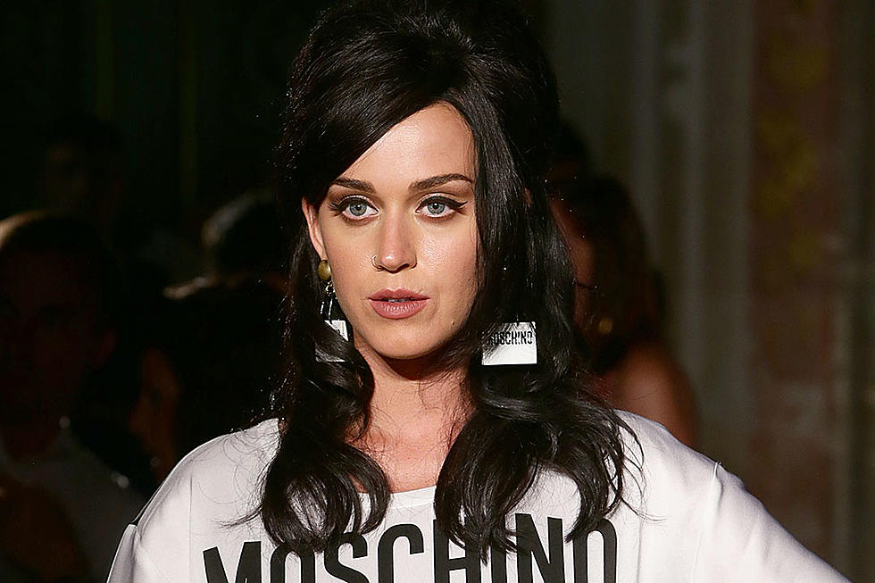 Watch Katy Perry Fall Off Her Segway at Burning Man
