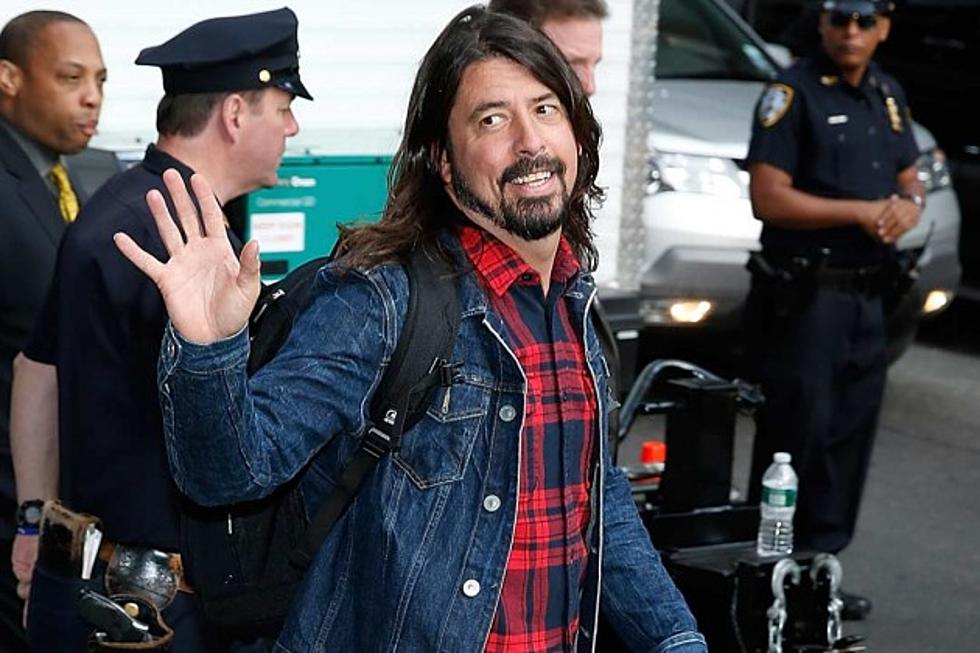 Fans Want Dave Grohl to Host &#8216;Saturday Night Live&#8217;