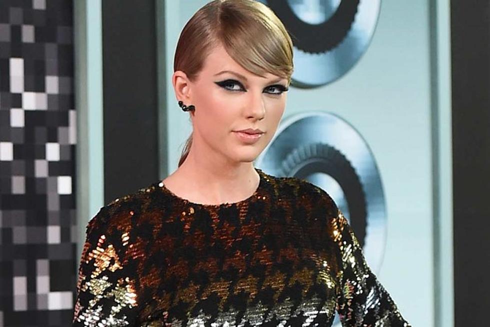 Taylor Swift Discusses The Inspiration Behind &#8216;1989&#8217; Tracks