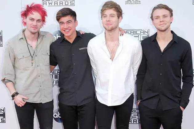 Angry 5SOS Fans Abandon Group For The Wiggles