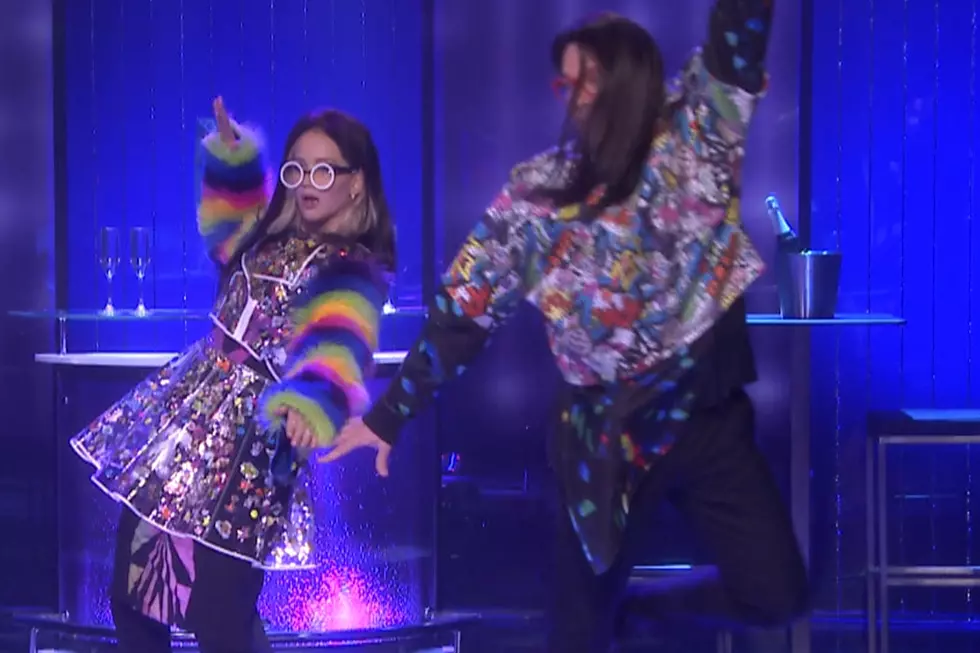 Come Dance With Jennifer Lawrence + Jimmy Fallon's Tiny-Mouthed Alter Egos