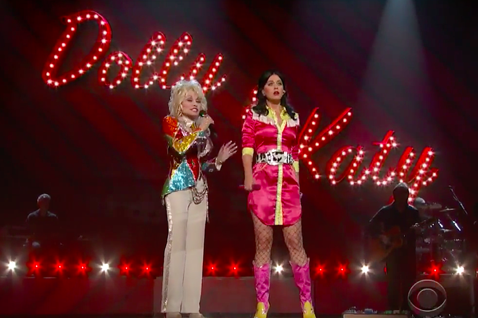 Katy & Dolly Perform at ACM's