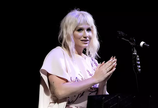 Kesha Performs Stirring Cover of Lady Gaga&#8217;s &#8216;Til It Happens to You&#8217;