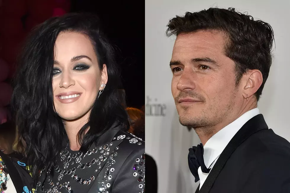 Orlando Bloom Gets Naked Again, Fondles Katy Perry’s California Gurls on the Beach