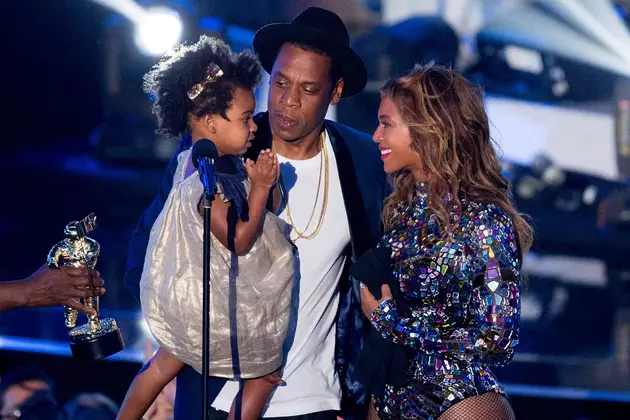 Beyonce and Blue Ivy Dress Up as Salt-N-Pepa, Barbie Dolls For Halloween