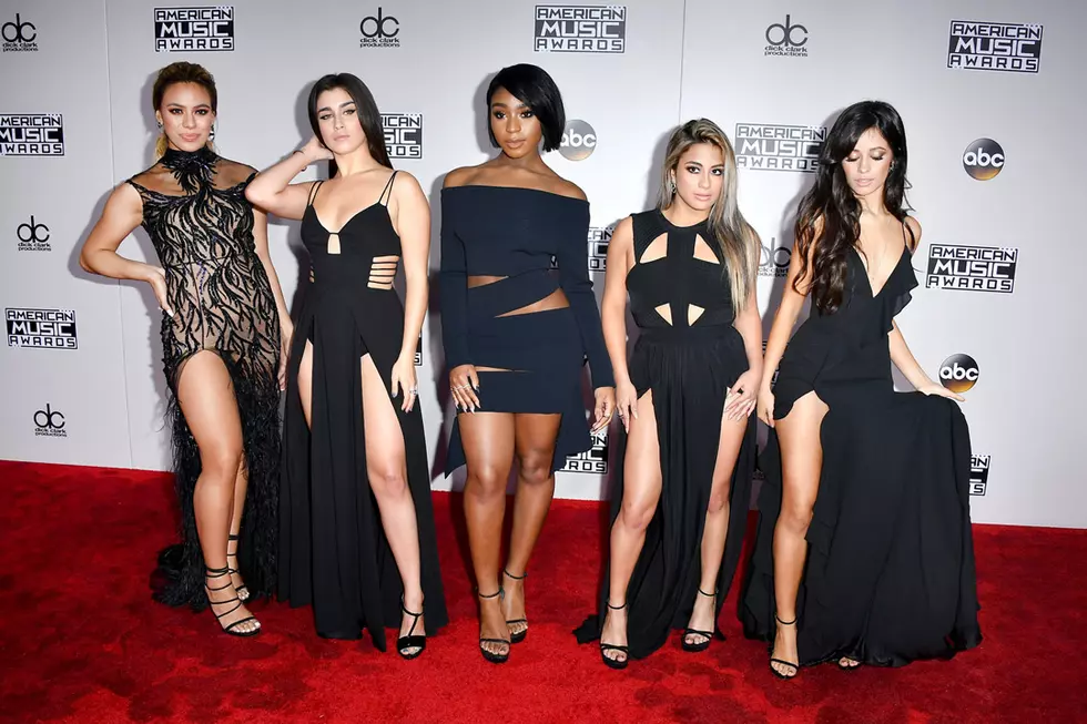 Fifth Harmony Stand Strong at the 2016 American Music Awards
