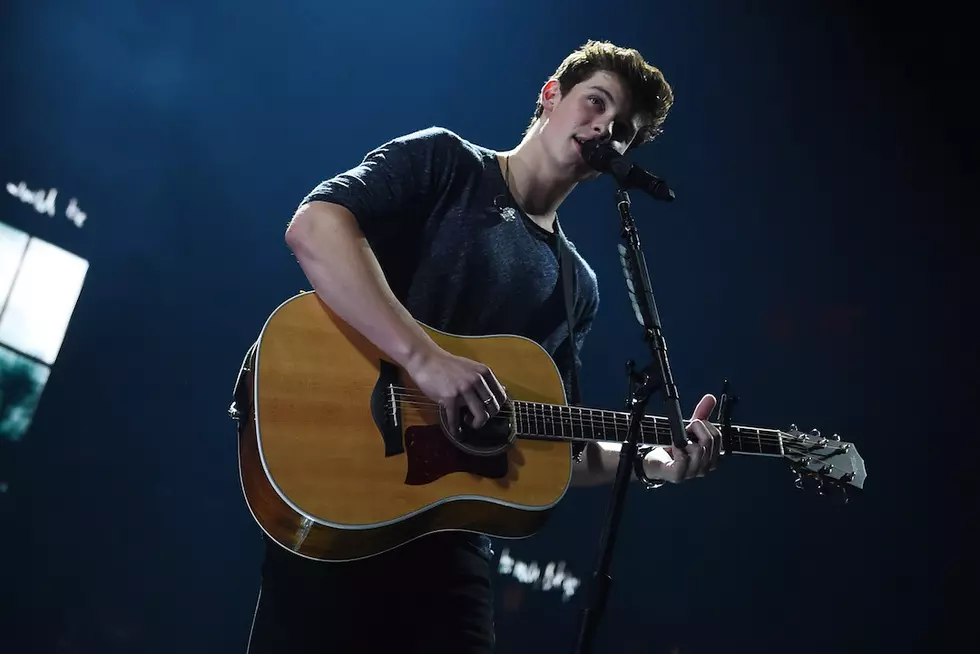 Interview With Shawn Mendes: On Touring the World, Fan Letters and Biting Pens