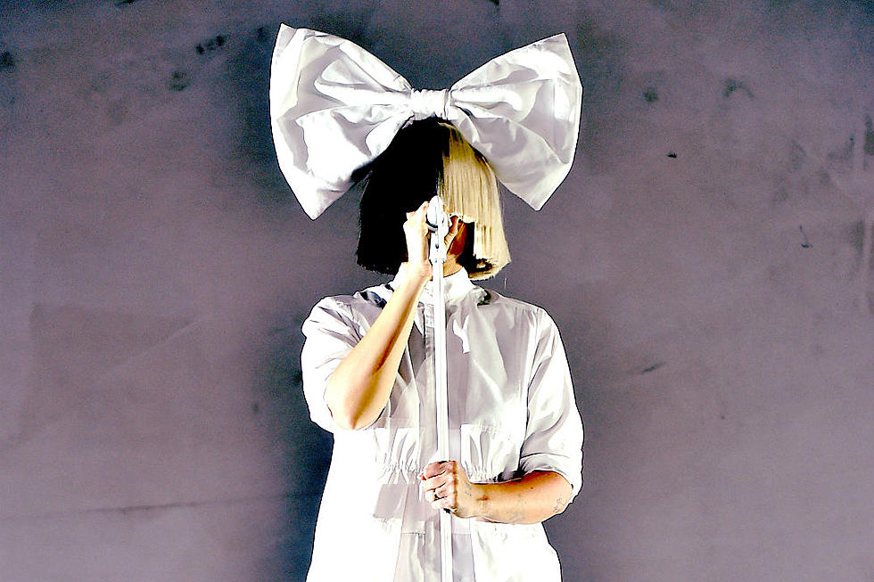 Sia Releases New 'Never Give Up' From 'Lion'
