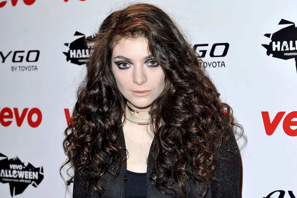 Lorde Announces 'Green Light' Single: See Lyrics and Video