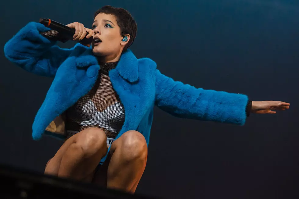 Halsey Ruled 2016: A Look Back at the Pop Star&#8217;s Big Year
