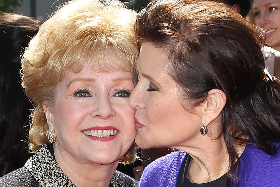Carrie Fisher + Debbie Reynolds Share Fears, Trade Barbs in ‘Bright Lights’ Trailer
